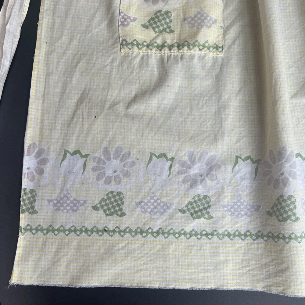 VTG Yellow Gingham Half Apron Floral Mid Century Cottage Farmhouse Primitive